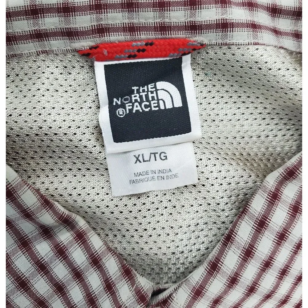 The North Face Mens XL Brown Plaid Button Up Lightweight Long Sleeve Pocket Camp